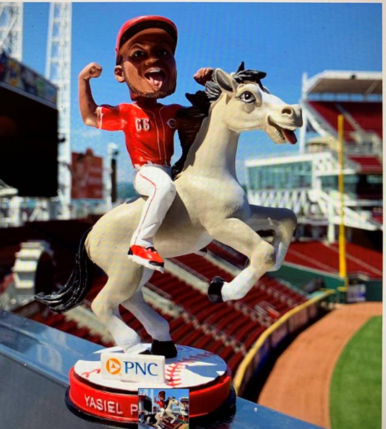 New 2018 Cincinnati Reds EUGENIO SUAREZ MLB Bobblehead SGA Los